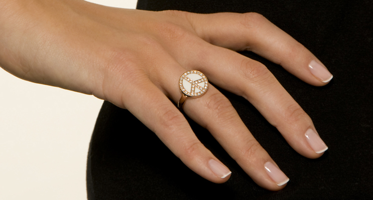 Avec Bysydney.com, personnalisez vos bijoux en ligne Avec Bysydney.com, personnalisez vos bijoux en ligne
