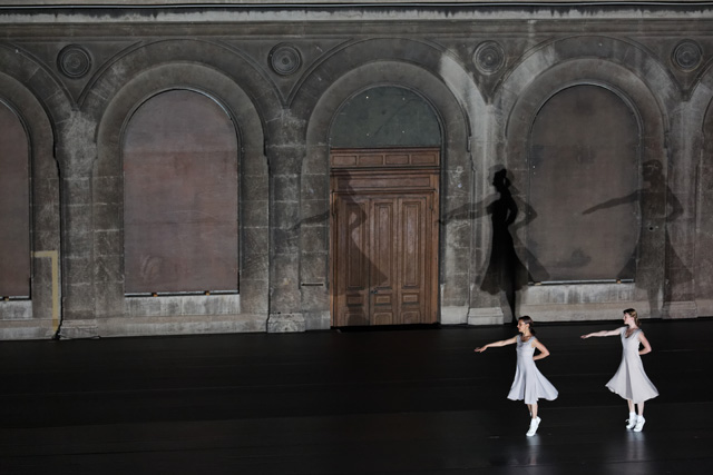 Fase, le talent en boucle d’Anne-Teresa de Keersmaeker Fase, le talent en boucle d’Anne-Teresa de Keersmaeker