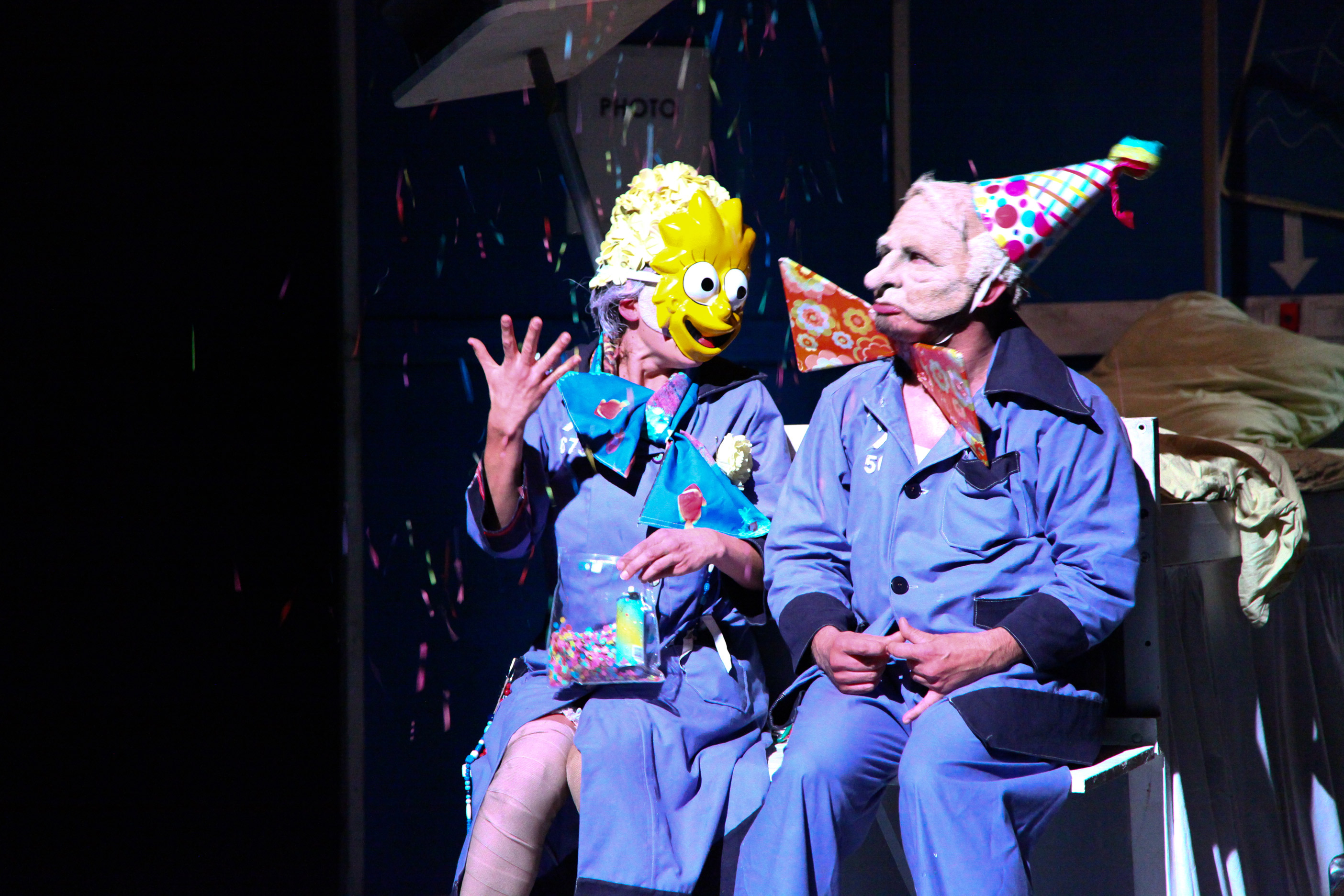 Les vieux os, petite bombe clownesque à Avignon Les vieux os, petite bombe clownesque à Avignon