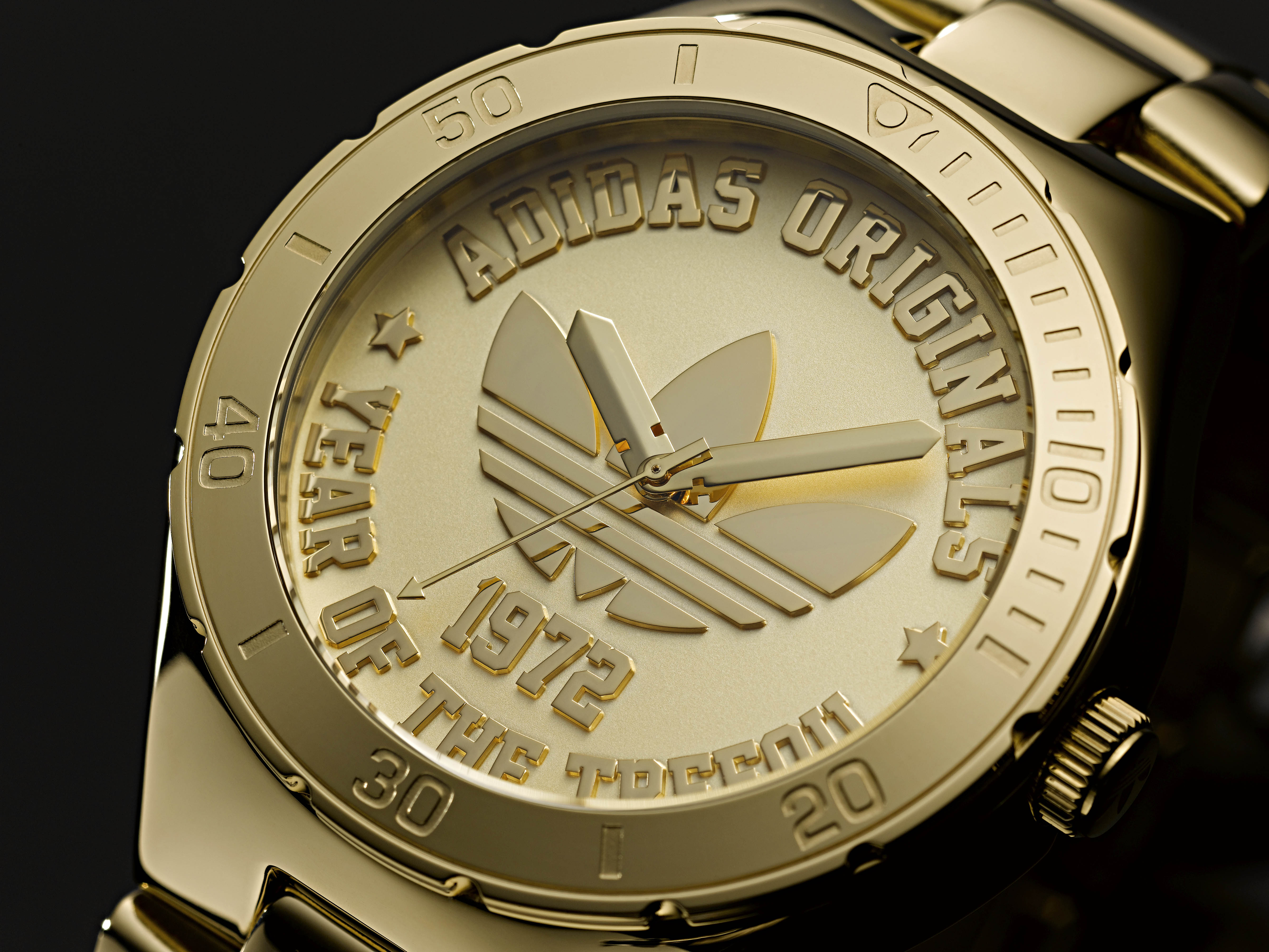Addidas Originals, un anniversaire bling bling Addidas Originals, un anniversaire bling bling