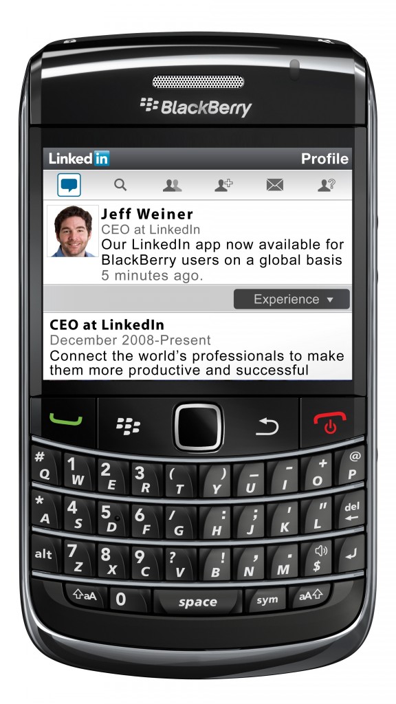 Le Blackberry Dakota cumule écran tactile et clavier physique complet