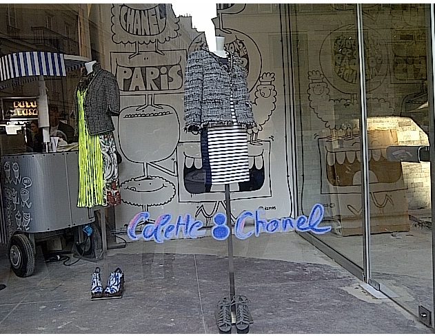 Chanel installe son pop up store chez Colette