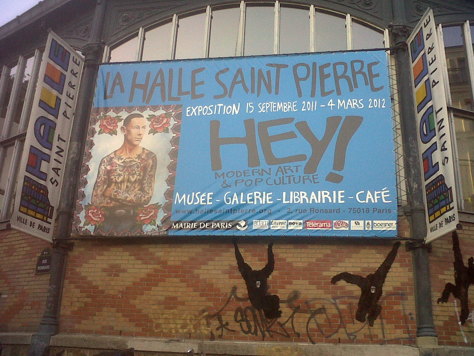 halle-st-pierre-ext.jpg