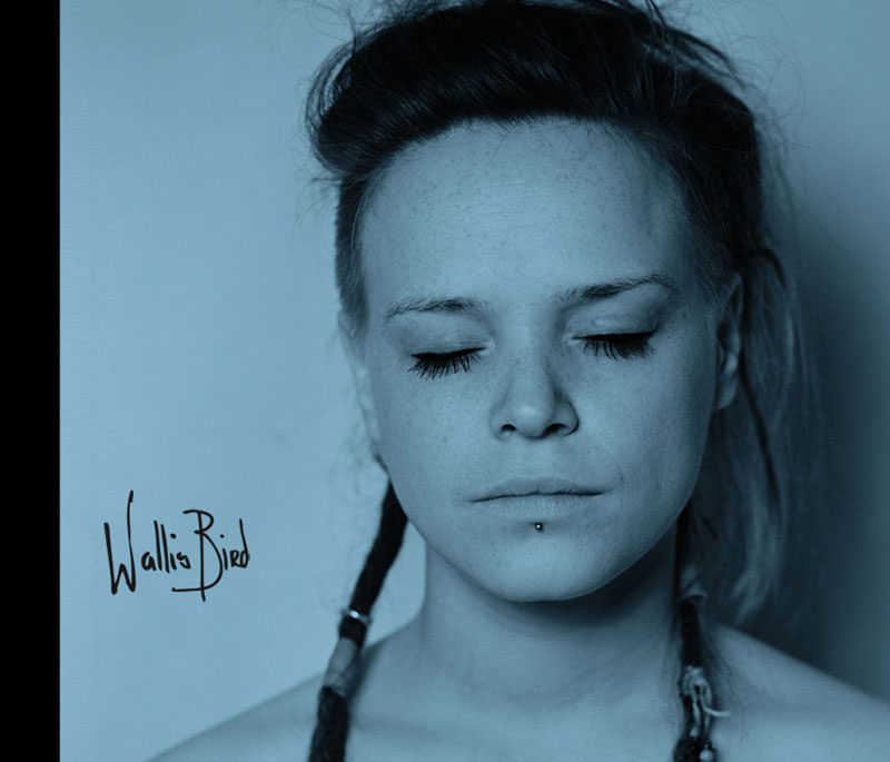 Le troisième album de Wallils Bird : une synthèse d’énergie qui porte son nom