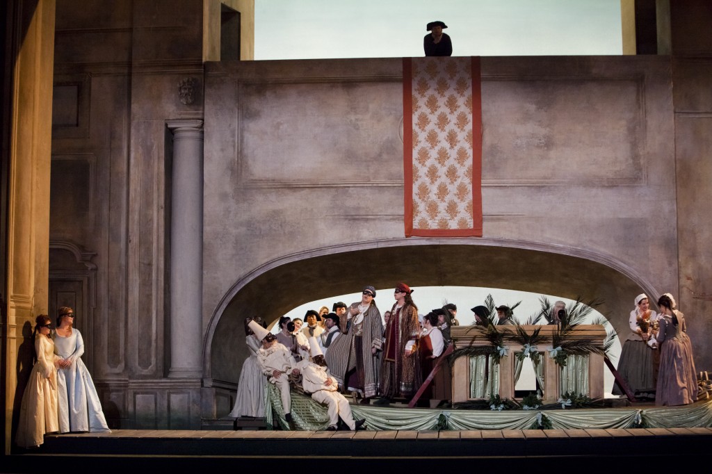 Cosi Fan Tutte au palais Garnier : l’Harmonie mozartienne renouvelée