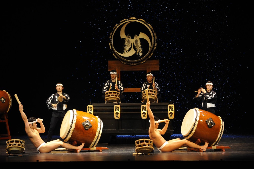 Kodo : les tambours japonais font frémir le Châtelet jusqu’au 12 février 2014
