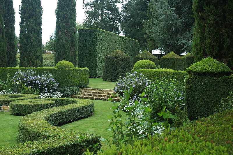 Domaine d’Erygnac, multiples activités dans l’un des plus beaux jardins de France