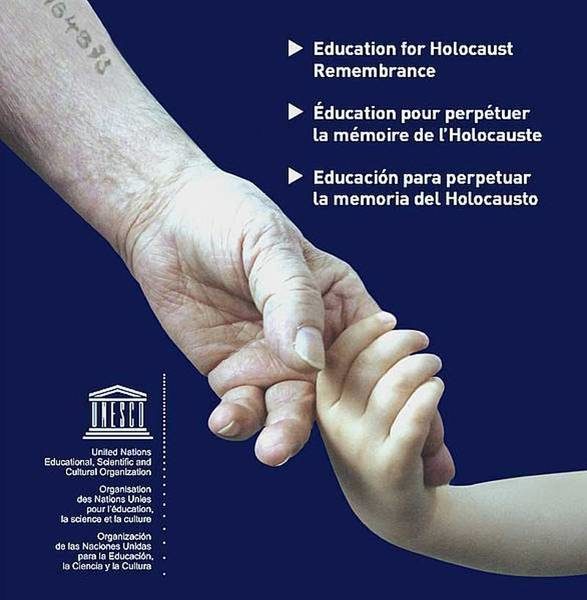 L’UNESCO se recueille pour les 70 ans de la libération du camp d’Auschwitz