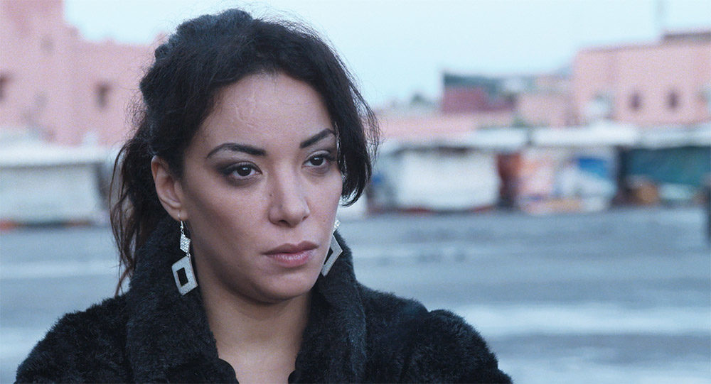 Loubna Abidar, l’actrice du film Much Loved, agressée à Casablanca, se réfugie en France