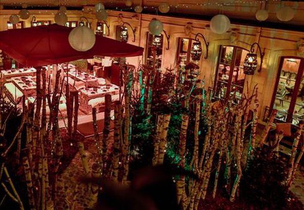Réchauffez-vous dans la forêt enchantée du Buddha bar hotel Paris