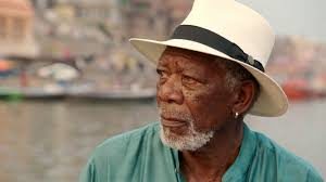 “The Story of God” : Morgan Freeman parcourt les croyances du monde pour National Geographic