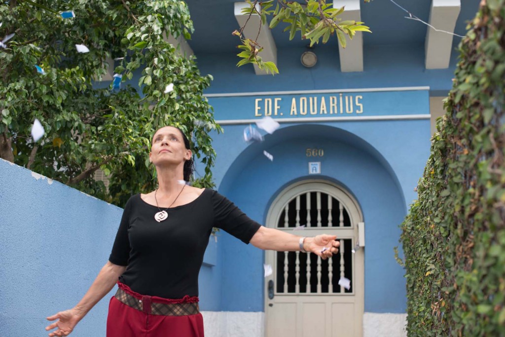 A Cannes, « Aquarius », et son joli Brésil mélancolique et forte tête