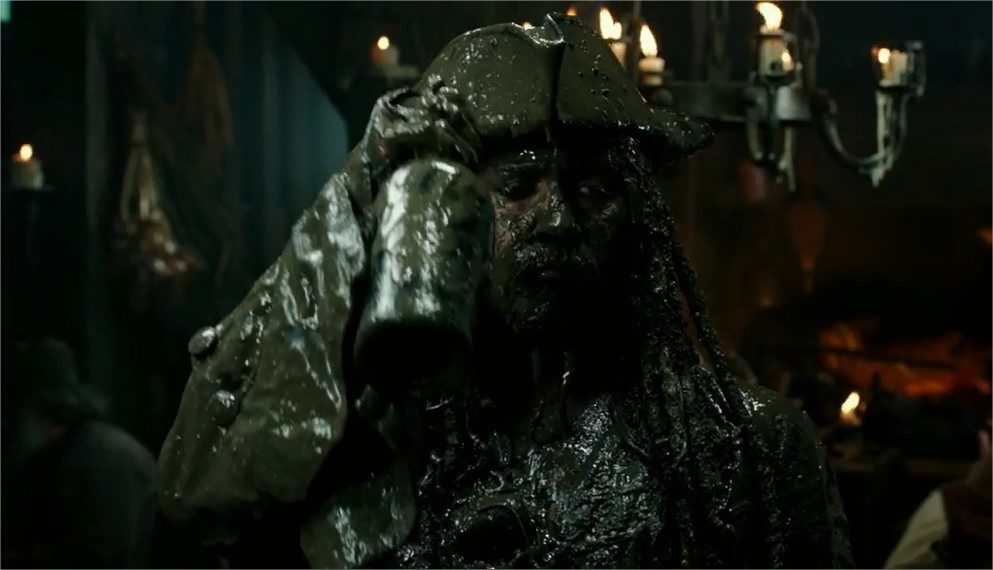Jack Sparrow débarque dans la nouvelle bande-annonce de Pirates des Caraïbes 5