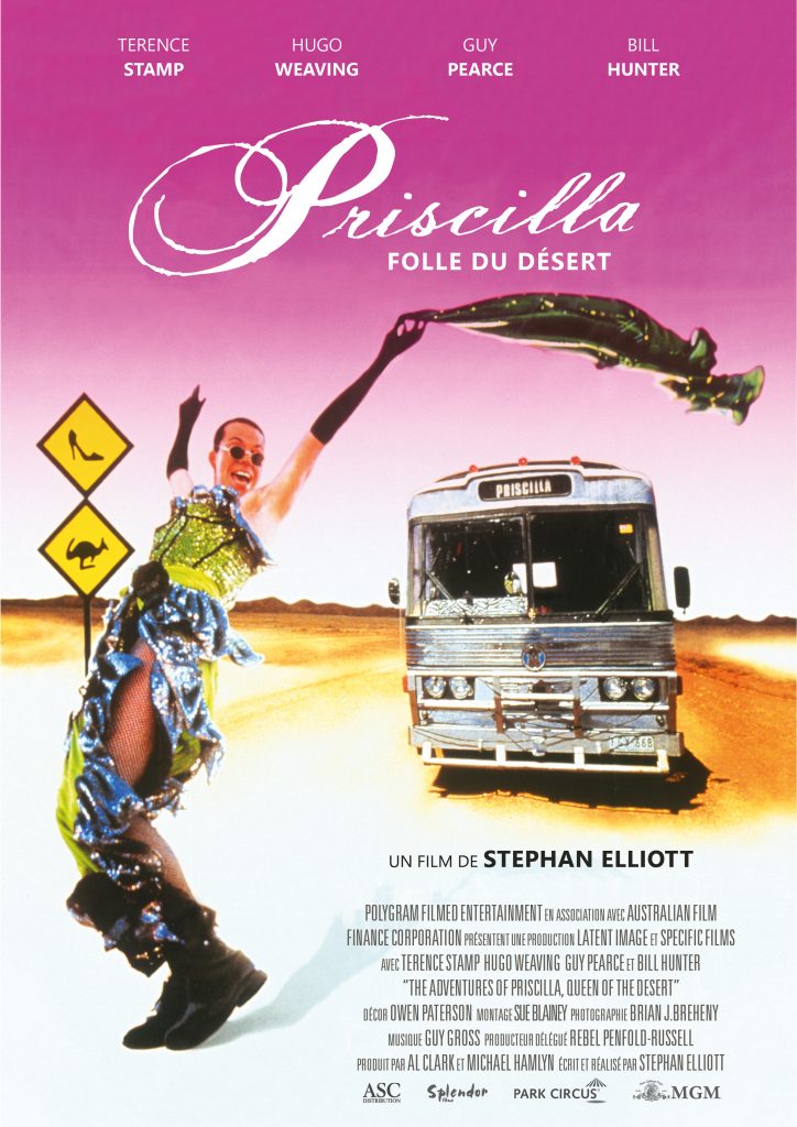 “Priscilla, Folle du Désert”: Retour sur les écrans de la comédie australienne Queer et culte !