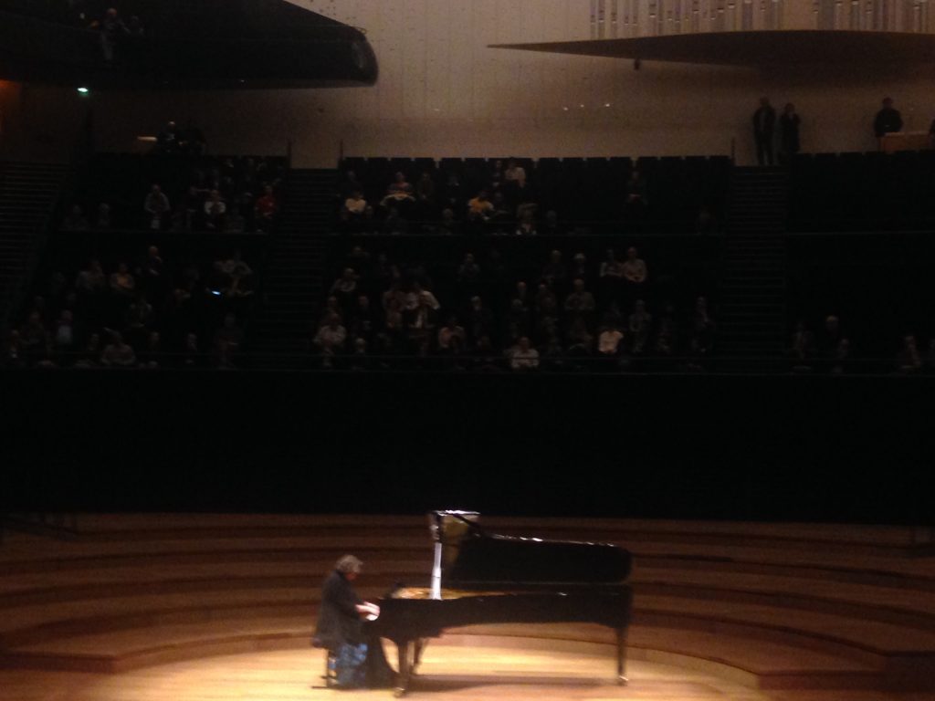 [LIVE-REPORT] A la Philharmonie de Paris, Elisabeth Leonskaja sublime l’intime chez Beethoven