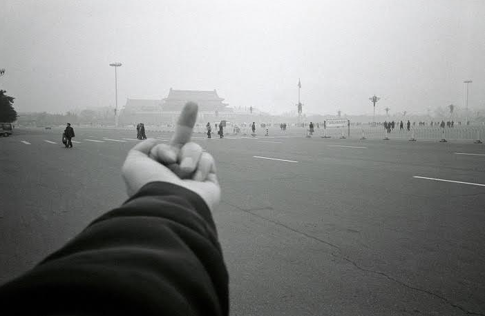 Ai Weiwei au-delà des clichés au Foto Museum [Anvers]