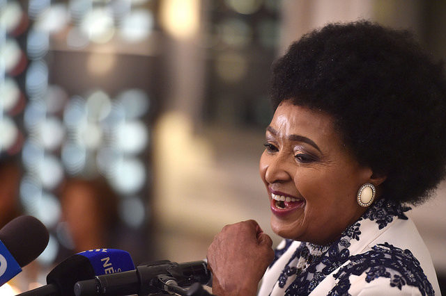Décès de Winnie Madikizela-Mandela, militante anti-apartheid