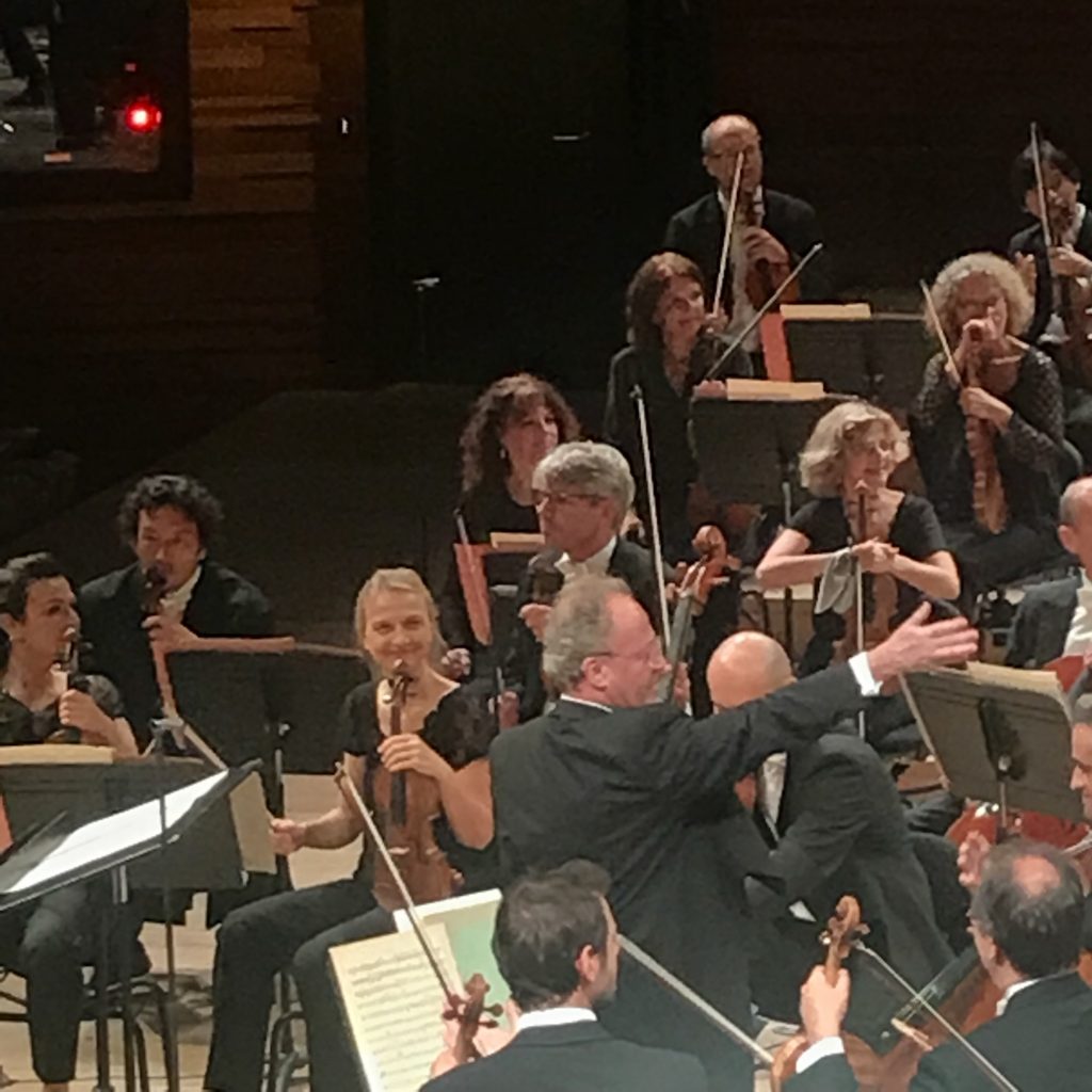 Maison de la Radio: Brahms, Lalo et Saint-Saëns, par l’Orchestre National de France dirigé par Emmanuel Krivine et Bertrand Chamayou