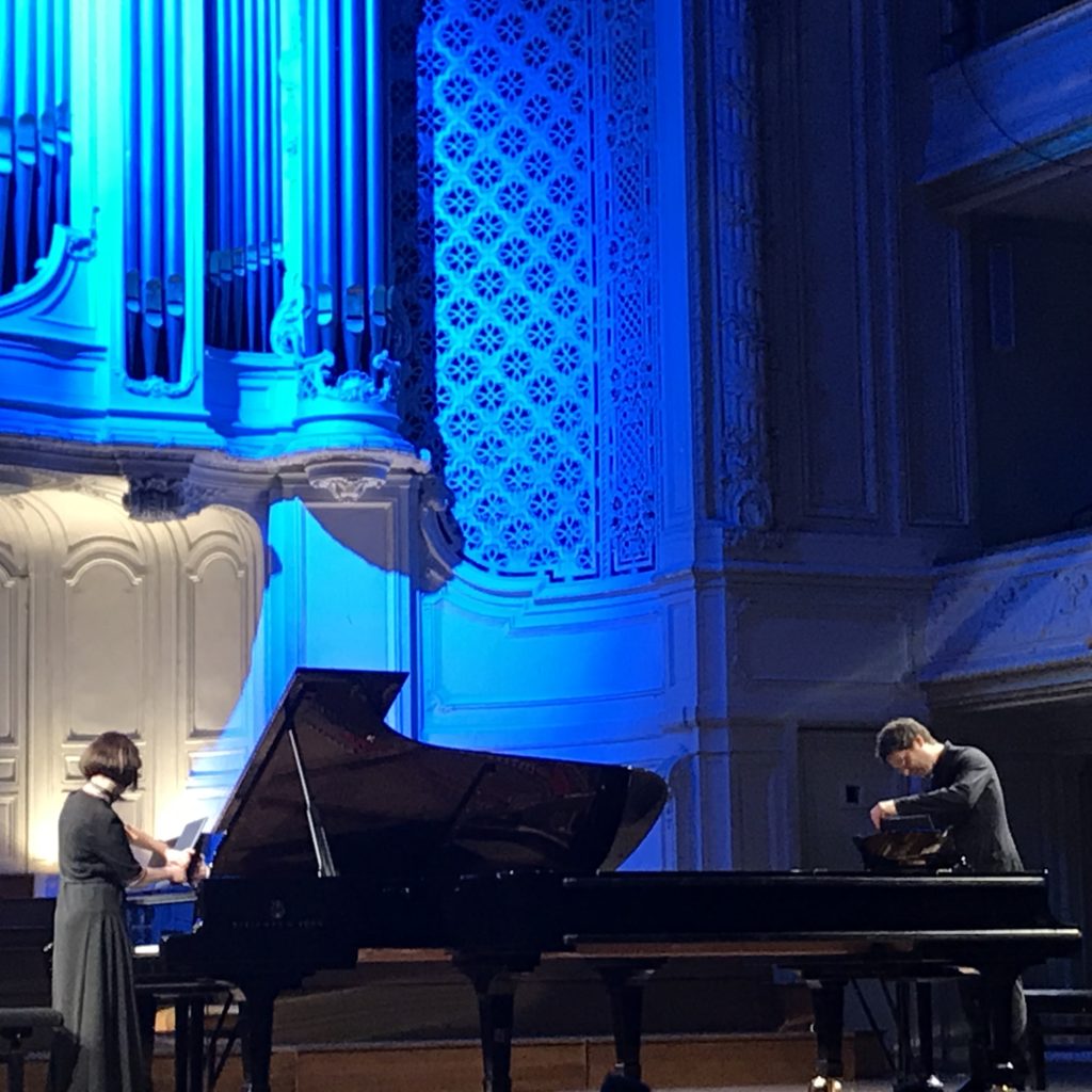 Passion Franco-russe pour un et deux pianos par Ludmilla Berlinskaïa et Arthur Ancelle à la salle Gaveau
