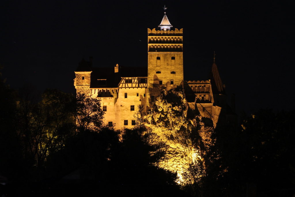 Des Roumains vaccinés au château de Dracula