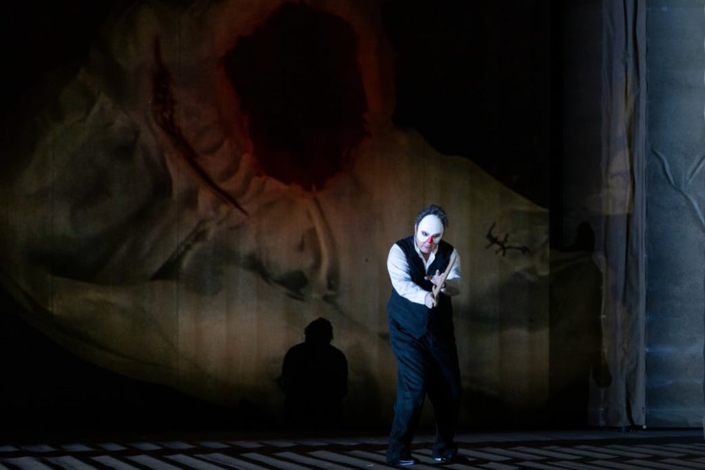 Rigoletto, le fou de Claus Guth à l’Opéra Bastille