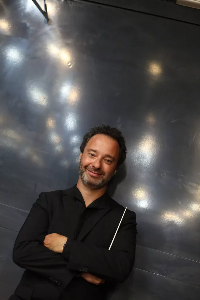 Entretien avec Benjamin Levy, directeur musical de l’Orchestre de Cannes : « Nous prenons en compte notre public tel qu’il est réellement »