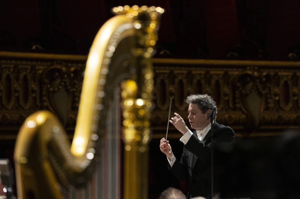 Gustavo Dudamel offre, à l’Opéra Garnier, une bien belle carte blanche