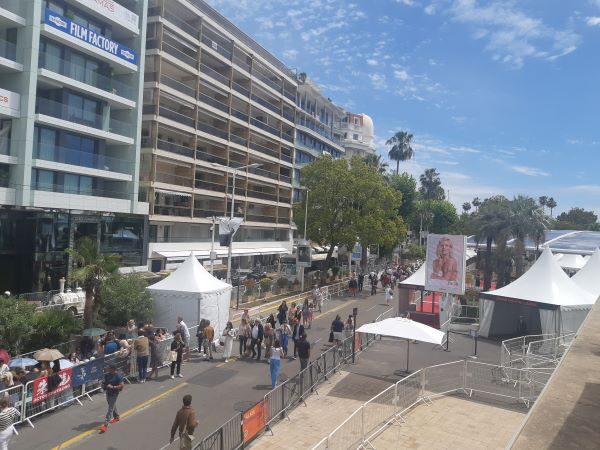 Cannes 2023, Jour 1 : une ouverture en demi-teinte