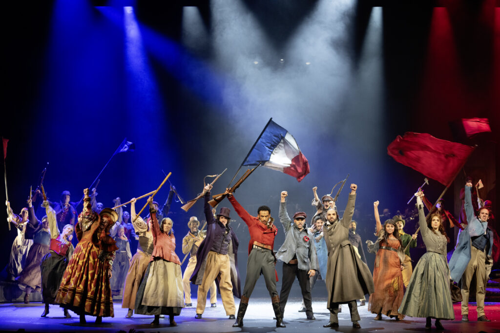 Les Misérables au Théâtre du Châtelet: un grand spectacle cinémascope pour les fêtes de fin d’année !