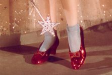 Les souliers de rubis du Magicien d’Oz sont à vendre !