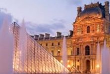Louvre secret et insolite écrit par Daniel Soulié