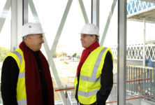 Première visite de Frédéric Mitterrand au chantier des Archives Nationales à Pierrefitte