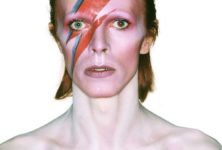 David Bowie s’expose au Victoria & Albert Museum de Londres