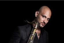 Au Musée d’Art et d’Histoire du Judaïsme, le jazzman israélien Eli Degibri séduit pour le festival Jazz’n Klezmer