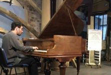 Le pianiste Adam Laloum reprend le service