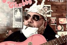 Popa Chubby « Tinfoil Hat » : Un album blues rock décapant contre Trump, les théoriciens du complot, la 5G !
