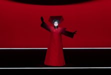 Turandot fait un retour coloré mais en demi-teinte à l’Opéra Bastille