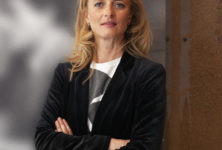 Delphine Arnault chez Louis Vuitton - Toutelaculture