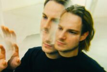 Lo Bailly poétique dans son nouvel album “Prosaïque”