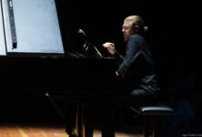 Denis Kozhukhin donne un récital boulez / Schubert à l’auditorium Jean Claude Casadesus du nouveau siècle