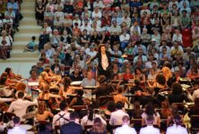 L’Orchestre du Nouveau Monde donne un concert magistral au château de Chambord